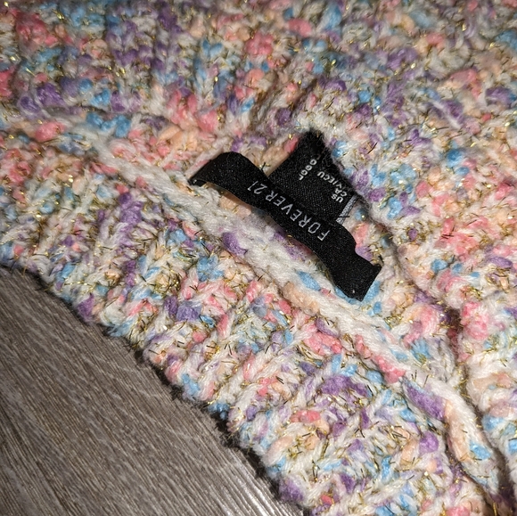 Forever 21 Top - Picture 3 of 3